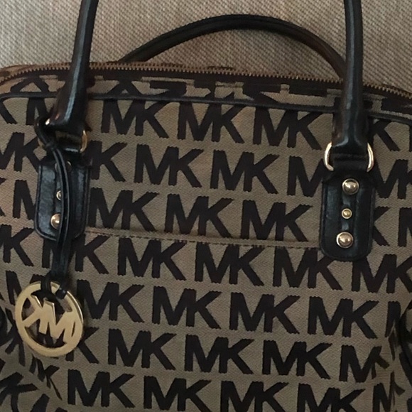 Michael Kors cloth satchel handbag signature logo - Picture 3 of 10